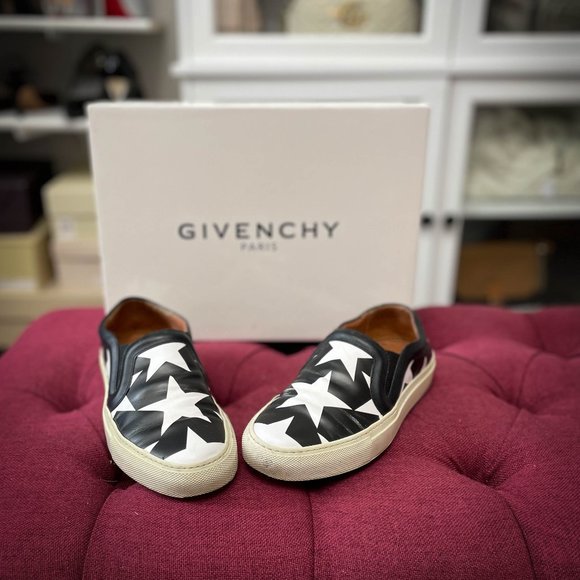 Givenchy Slip on Sneakers- Size 35 - Picture 2 of 10